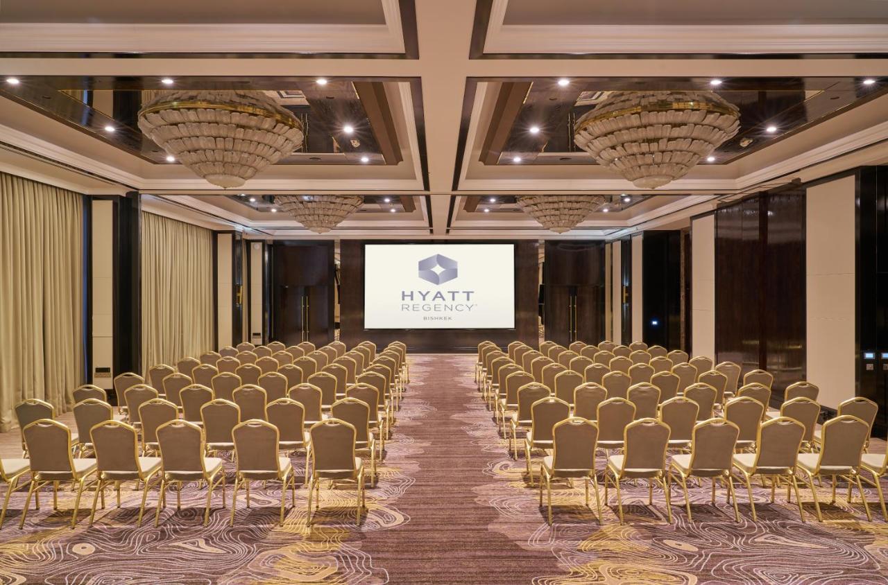 Hotel Hyatt Regency Biszkek Zewnętrze zdjęcie