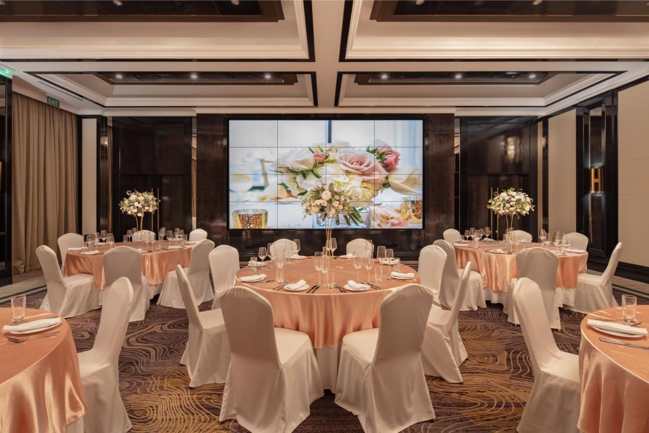 Hotel Hyatt Regency Biszkek Zewnętrze zdjęcie