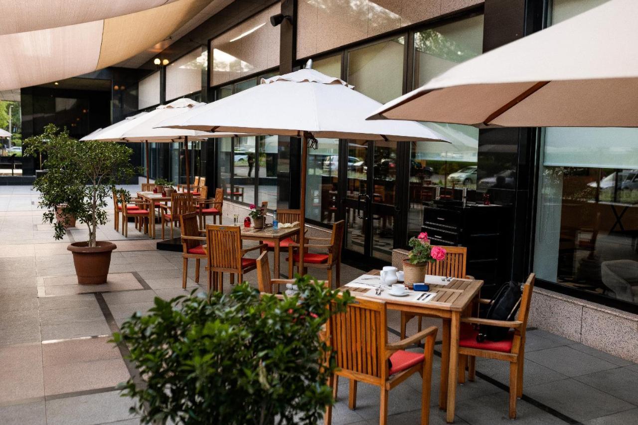 Hotel Hyatt Regency Biszkek Zewnętrze zdjęcie